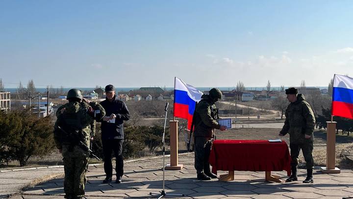 Сальдо вручил награды русским бойцам в Херсонской области