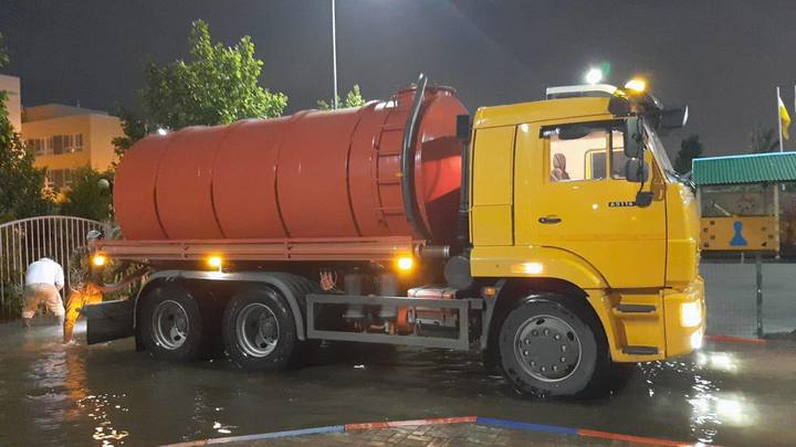 Власти Краснодара заявили об откачке воды в детсаду №204, на деле её ведрами собирают воспитатели