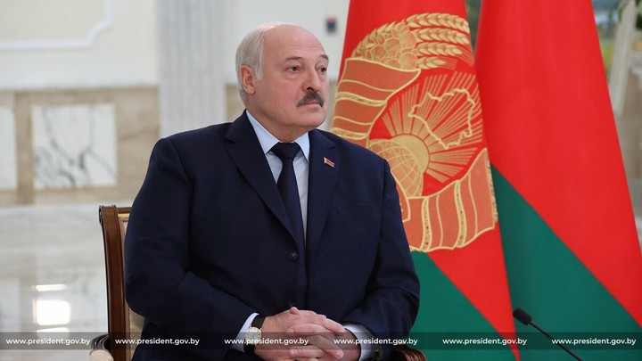 Лукашенко не поверил в дурость украинцев: Кому нужен второй фронт в Приднестровье