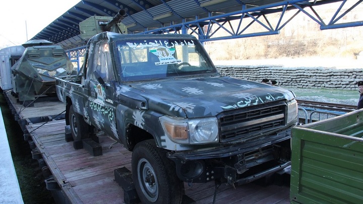 Русская армия уничтожила колонну грузинских боевиков в Донбасса