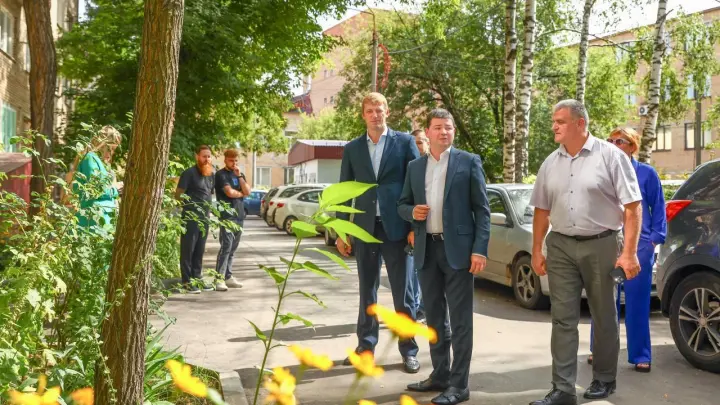 Строители завершили ремонт двора по улице Ногина в Раменском