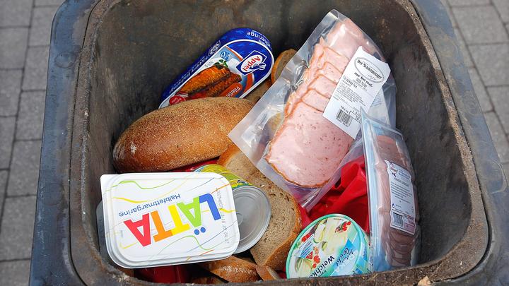 Малоимущим будут раздавать продукты бесплатно: Минпромторг одобрил идею фудшеринга