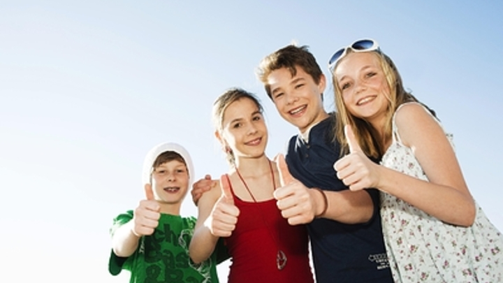 В Бердянск из Дагестана привезли гуманитарную помощь детям