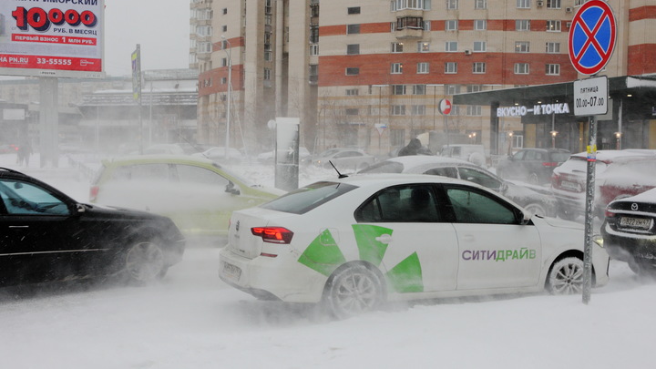 В Петербурге 8 марта ожидают шторм
