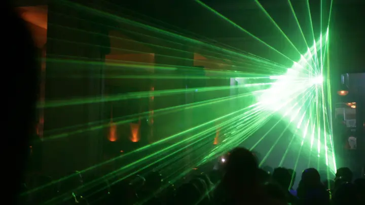 Простое видео из Ташкента взволновало Россию. По всей стране звучит вопрос: Вы видите?