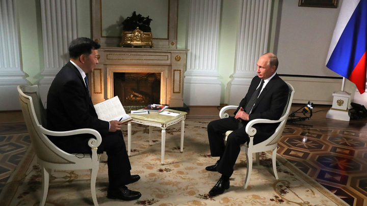 Два интервью Путина: Австрийский допрос против китайской беседы