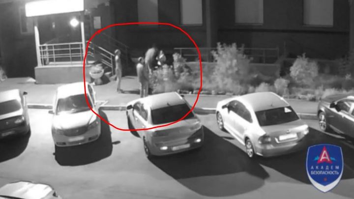 Ладонь у нее как лопата: в Челябинске женщина побила трех мужчин