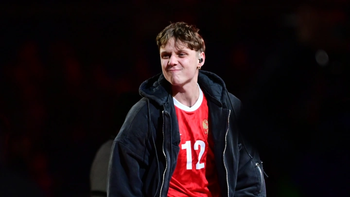 За выступление на закрытой вечеринке Ваня Дмитриенко просит 15 млн рублей