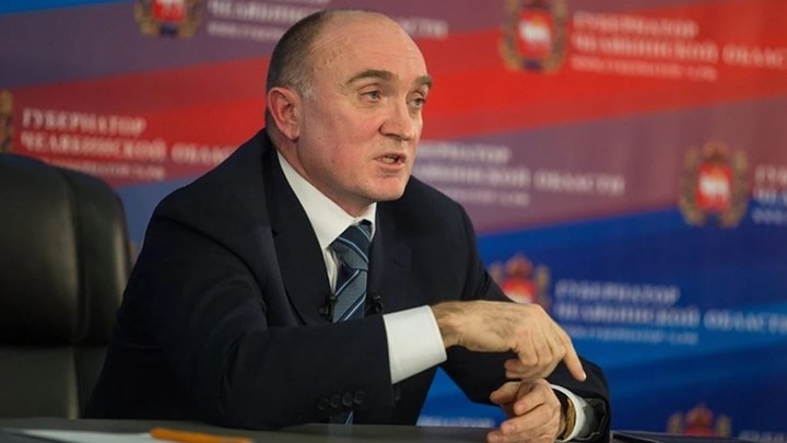 Экс-губернатор Борис Дубровский избавился от фирмы, судившейся с властью