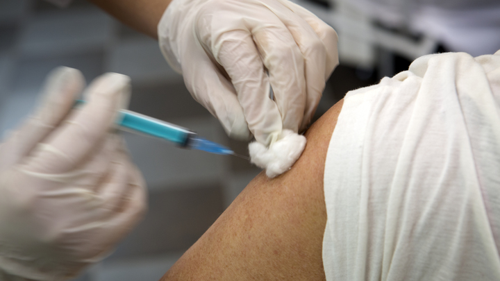 В Новороссийске вакцинацию от коронавируса прошли 72,7% жителей