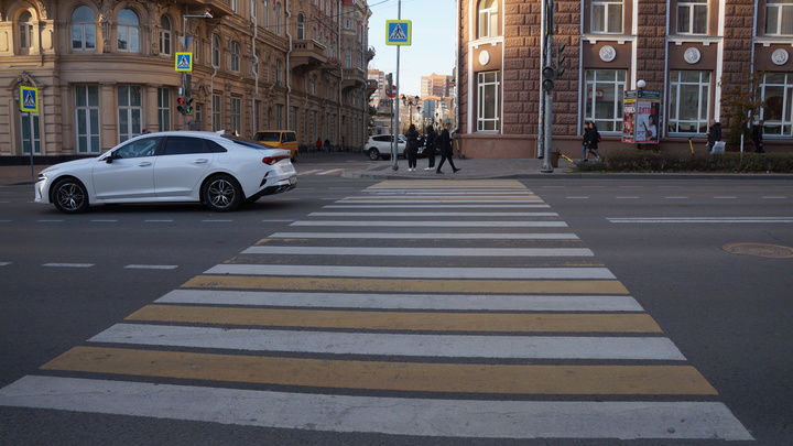 Новые ограничения движения транспорта в Ростове: Какие улицы перекроют с 10 января