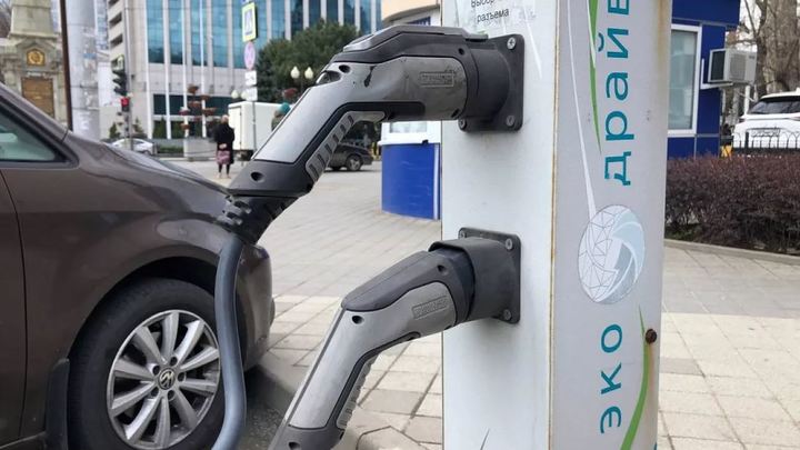В Краснодаре утвердили схему размещения 29 зарядных станций для электромобилей