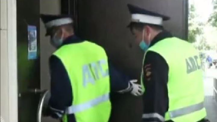 Курганских сотрудников ГИБДД обвинили в том, что они нарушают особый режим