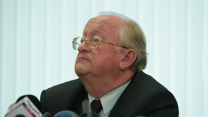 Умер великий человек. Известный русский банкир, первый глава Банка России ушёл из жизни