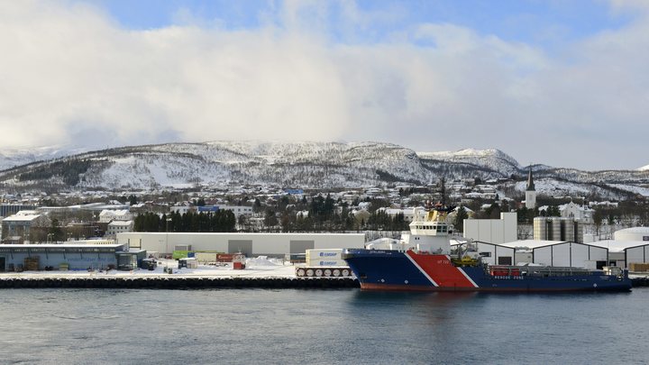 Русских моряков в Норвегии оштрафовали за триколор: Прокурор испугался за украинских беженцев