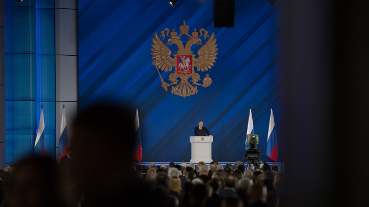 Главное слово - сигнал Западу: Баранец показал, где проходит красная черта послания Путина