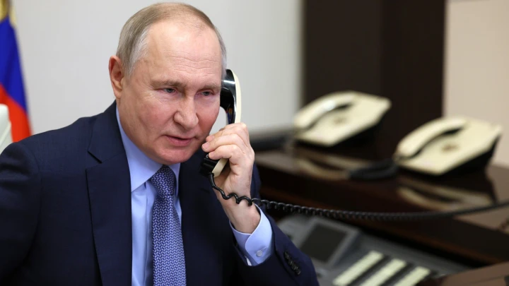 Путин и Макрон возобновили диалог после трёхлетнего перерыва: итоги разговора