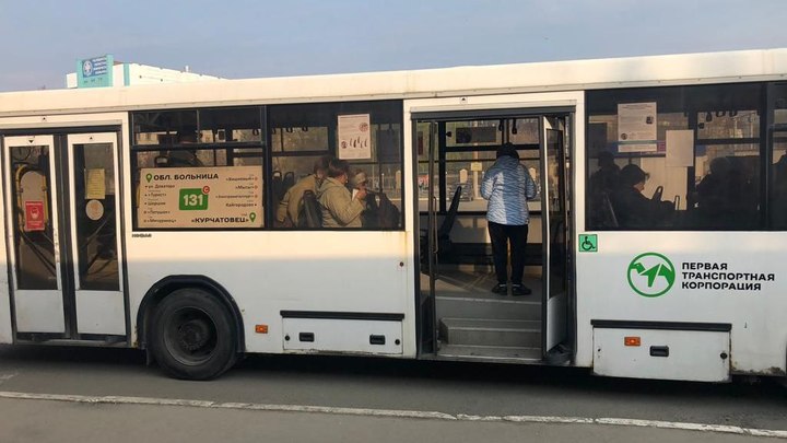 В Челябинске 12 садовых маршрутов запустили по расписанию