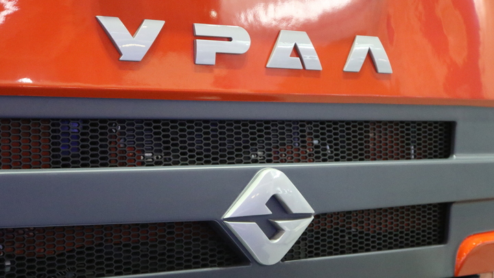 Запорожские пожарные получили новый Урал Next для спасательных операций