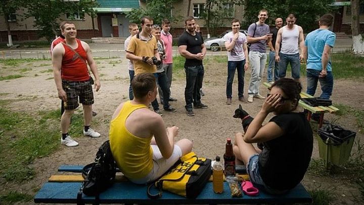 Экс-лидер Трезвых дворов пытался сломать клетку в суде