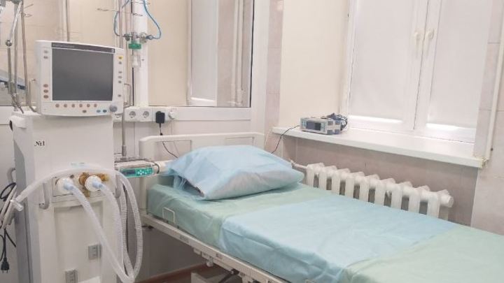 В Магнитогорске от коронавируса скончался детский врач-отоларинголог