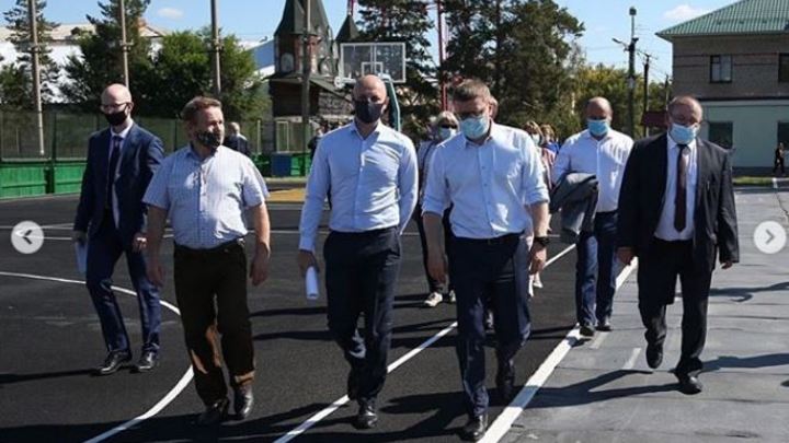 Текслер раскритиковал чиновников в Карталах за разрушенные очистные