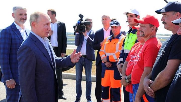 Владимиру Путину готовы показать аэропорт имени Курчатова в Челябинске