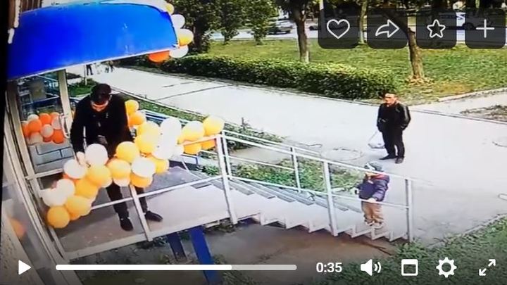 В Магнитогорске папа научил воровать своего сына на глазах у прохожих (видео)