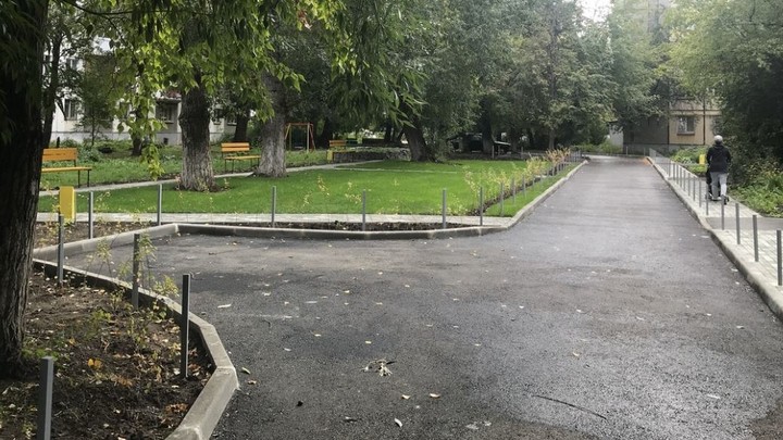 В Челябинске появился европейский двор у типовой пятиэтажки