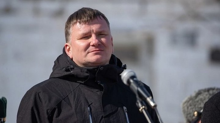 Бывшего замглавы Сахалинской области отправили в колонию за мошенничество