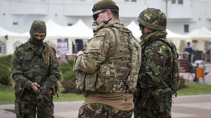 Иностранные наёмники совсем потеряли страх на Украине: Ходят свободно по режимным объектам
