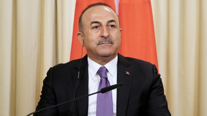 Турция подтвердила запрет на вхождение военных судов в Чёрное море