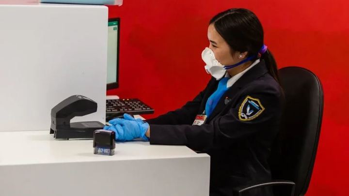 Эксперт: заражение британским штаммом COVID-19 вскоре ждет челябинцев