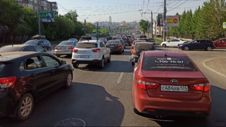 Поменял машину: опубликован доход главного следователя Кургана и его зама