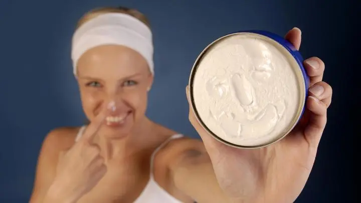 Это вам не Кончита Вурст: ростовчанки массово избавляются от щетины на лице