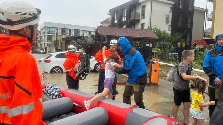 Власти Сириуса заявили об отсутствии жертв и пострадавших в результате подтоплений