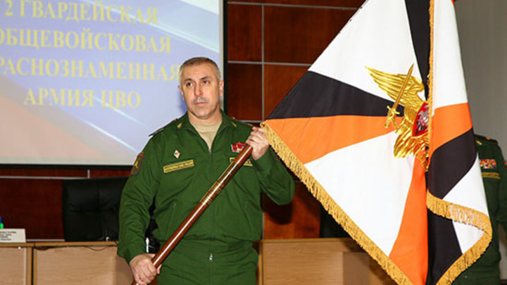 Опала для генерала? Источники сообщили о снятии с должности командующего Героя России Мурадова