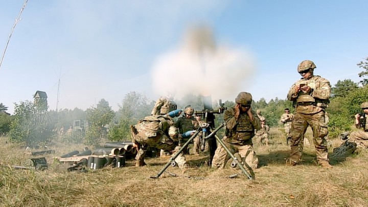 Гибнут ни за что: Полковник Макгрегор озвучил правду об Украине