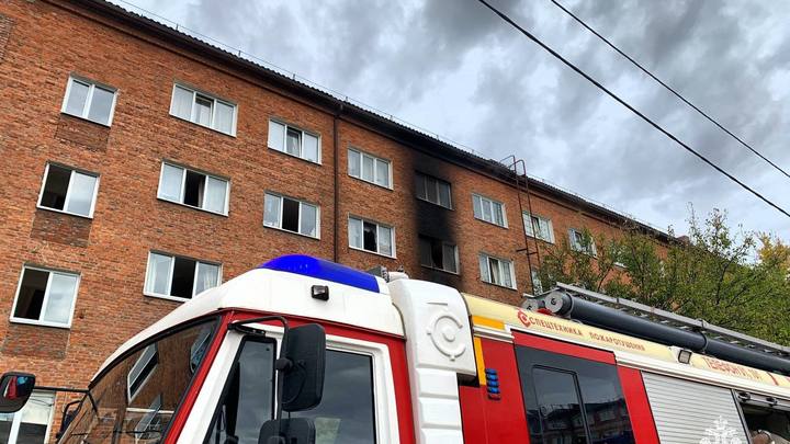 В Краснодаре загорелась общежитие: эвакуировали 254 человека