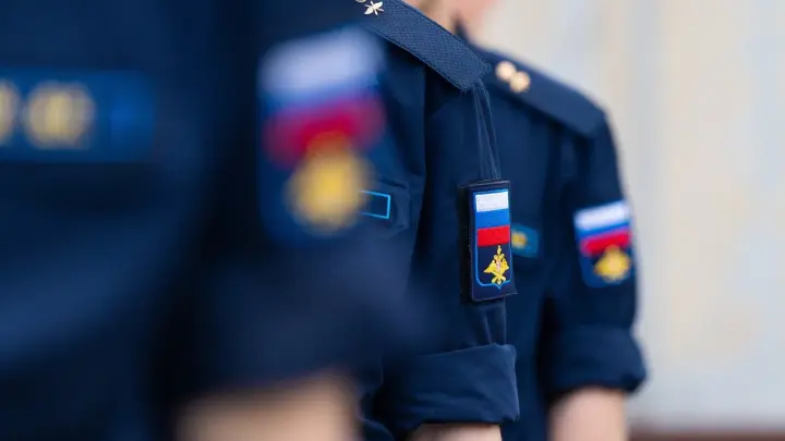 Проводится проверка по факту попытки побега заключенного в поезде: застрелен конвоир