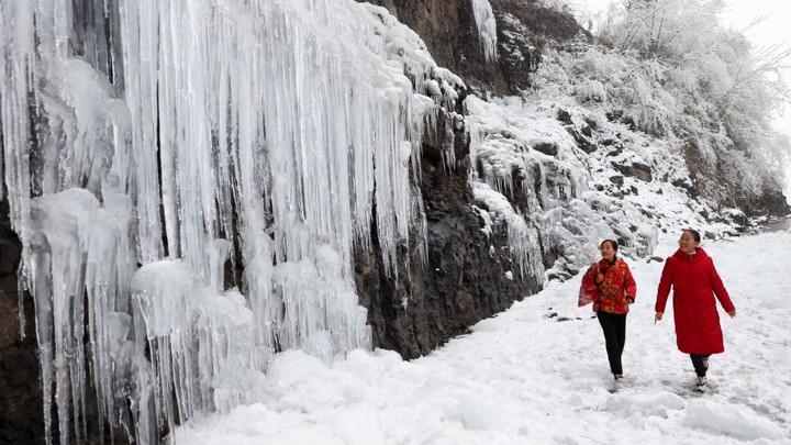 Такого не было 150 лет: Китай оцепенел после бедствия