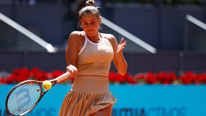 Французы освистали украинскую теннисистку Костюк, отказавшуюся пожимать руку белорусской сопернице