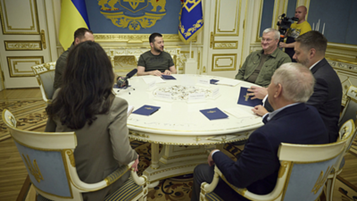 Президент Хорватии Миланович назвал девиз Слава Украине нацистским