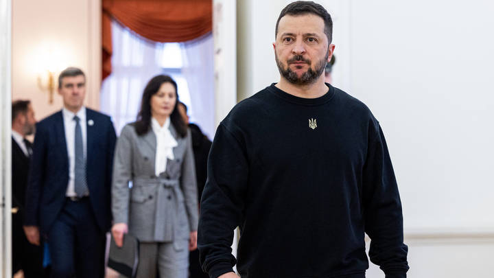 Пашинян отправил своего соратника в Давос, чтобы обсудить формулу мира Зеленского