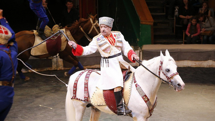 Умер автор уникального циркового номера «Кубанские казаки» и основатель жанра джигитовка