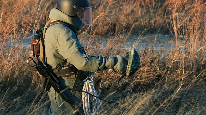 РИАН: Солдаты ВСУ отправили на минное поле пленных бойцов ВС России