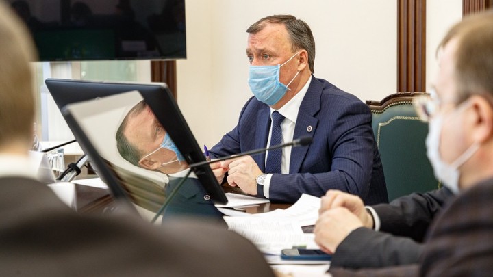 Мэр Екатеринбурга отправит в отставку двух своих заместителей