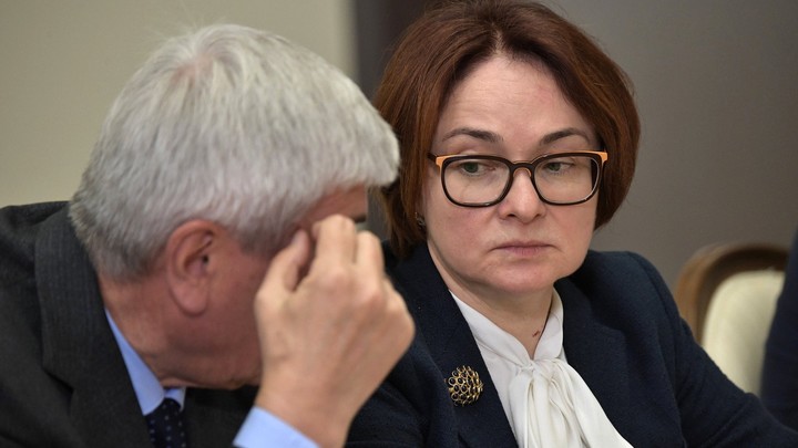 Набиуллина всей тушкой навалилась: Делягин выдал неудобную правду о банковской мути