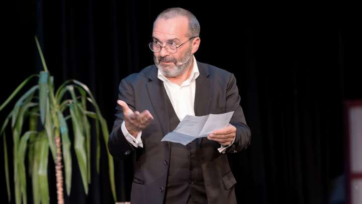 Дворовое гы-гы...: Шендерович оскорбил русских, пытаясь сказать гадость о Путине