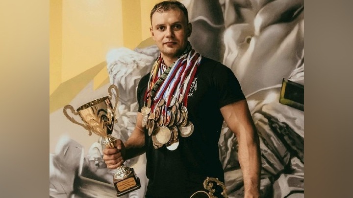 Чемпион мира по грэпплингу Олег Сороканюк покончил с собой в спортзале в Чите